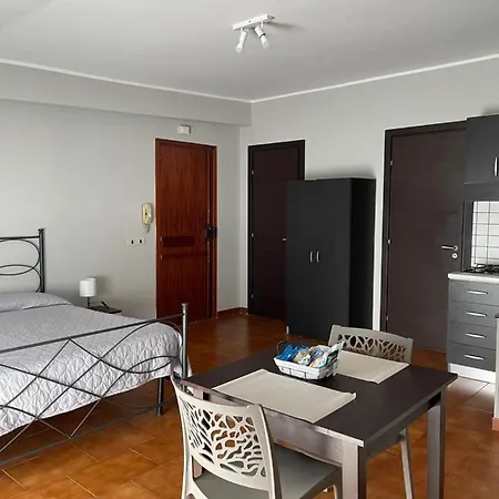 Sea Monolocale Apartment Falerna